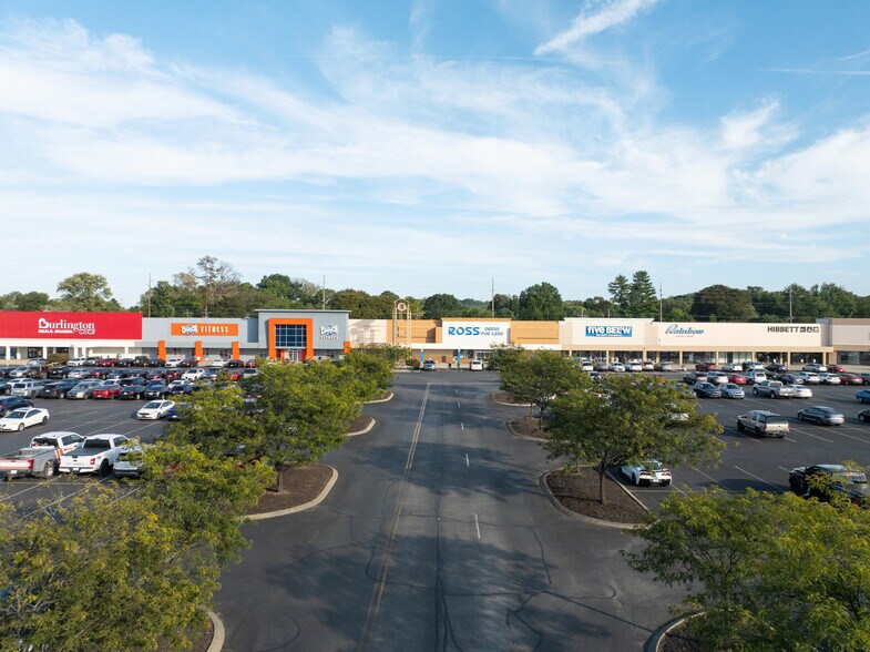 Primary Photo Of 6801 Dixie Hwy, Louisville Unknown For Lease