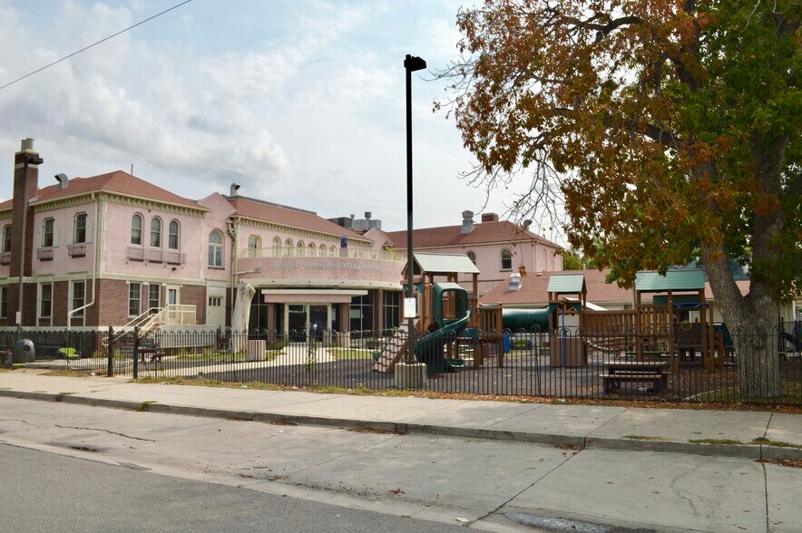 More Photos Of 1128 28th St, Denver Specialty For Sale