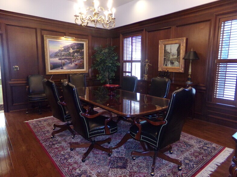 More Photos Of 1560 Warsaw Rd, Roswell Office For Lease