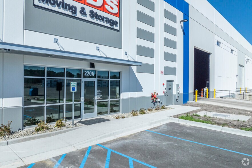 More Photos Of 220 Ranger Point Ct, Columbia Warehouse For Lease