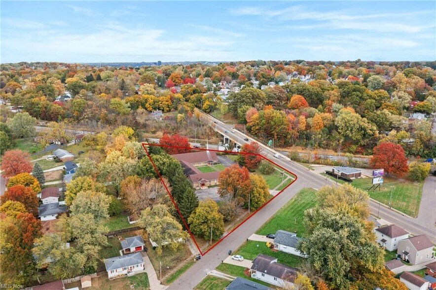 More Photos Of 1900 East Ave, Akron Religious Facility For Sale