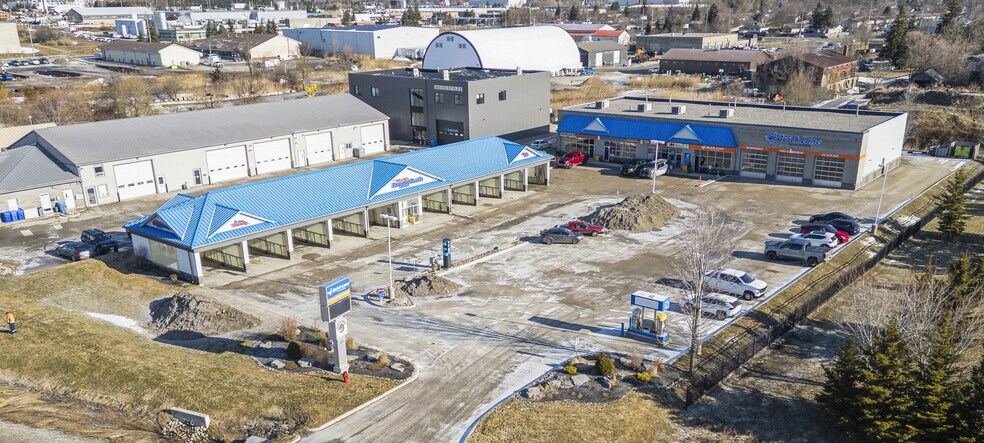 More Photos Of 670 Riddell Rd, Orangeville Freestanding For Sale