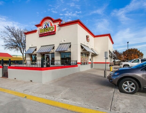 More Photos Of 1820-2020 N Central Expy, McKinney Unknown For Lease