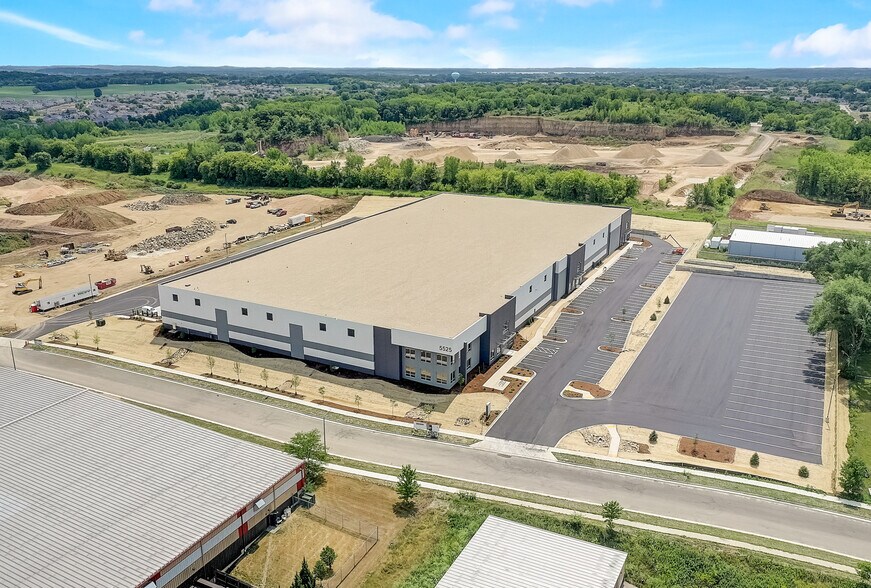 More Photos Of 5525 Tradesman Dr, Madison Unknown For Lease