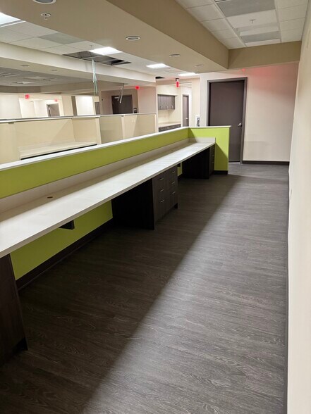 More Photos Of 1458-A N Lee Trevino Dr, El Paso Healthcare For Sale