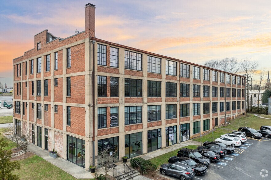 Primary Photo Of 1513 E Cleveland Ave, East Point Unknown For Sale