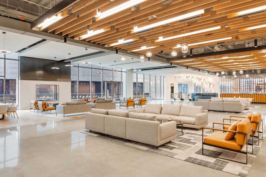 More Photos Of 1711 Boren Ave, Seattle Office For Lease