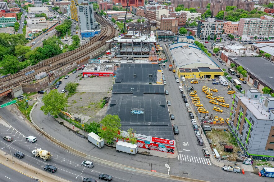 More Photos Of 175 W Canal St, Bronx Warehouse For Lease