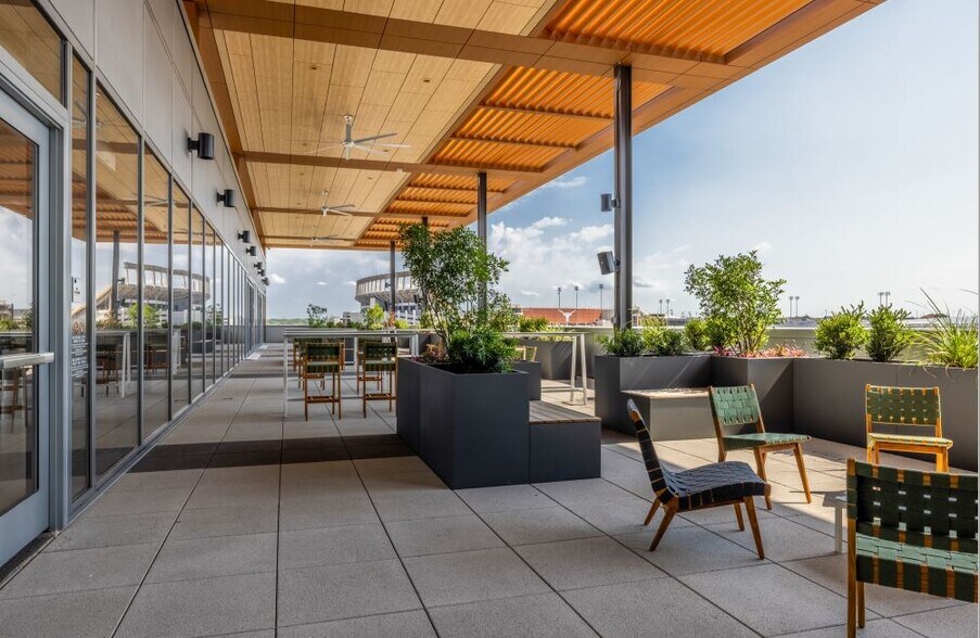 More Photos Of 1836 San Jacinto Blvd, Austin Office For Lease