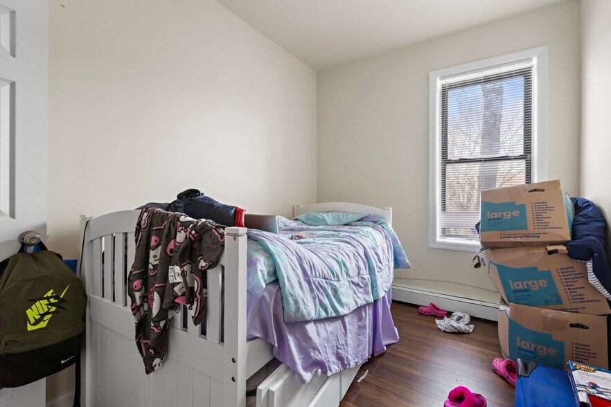 More Photos Of 91 Bergen Ave, Jersey City Apartments For Sale