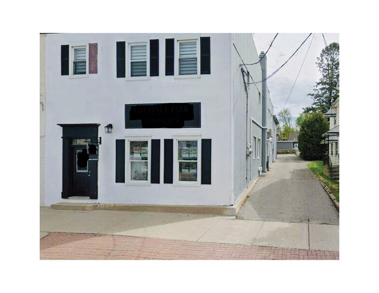 Primary Photo Of 9 Main St S, Uxbridge Storefront Retail Residential For Sale