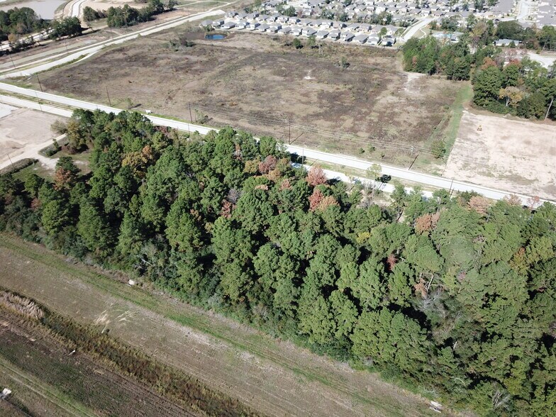 More Photos Of 00000 Holderrieth Rd, Tomball Land For Sale