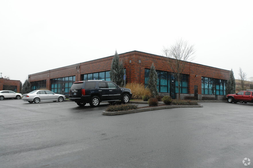 Primary Photo Of 5635 NE Elam Young Pky, Hillsboro Office For Lease