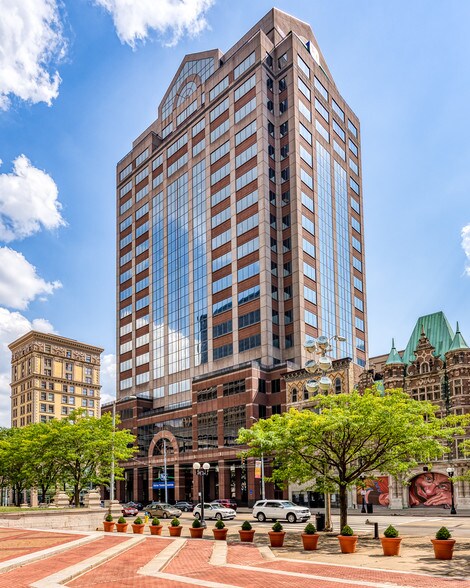 More Photos Of 1 S Main St, Dayton Office For Lease