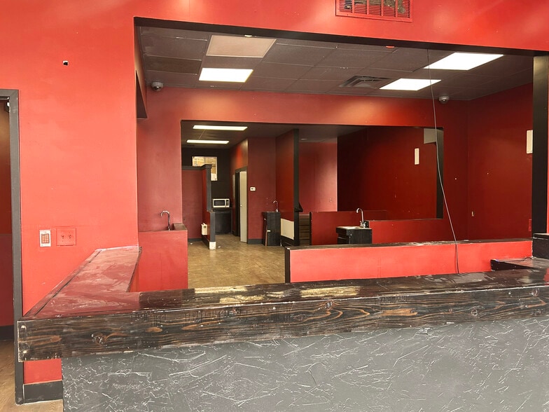 More Photos Of 4500 W Colfax Ave, Denver Storefront Retail Office For Sale