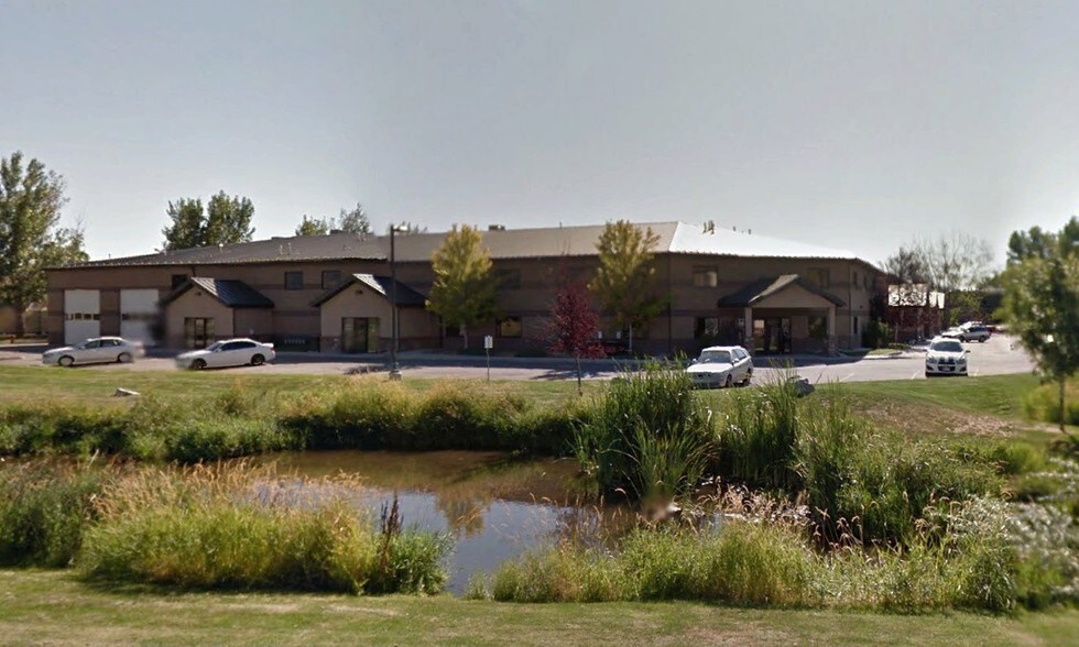 Primary Photo Of 1195 N Spring Creek Pl, Springville Showroom For Sale