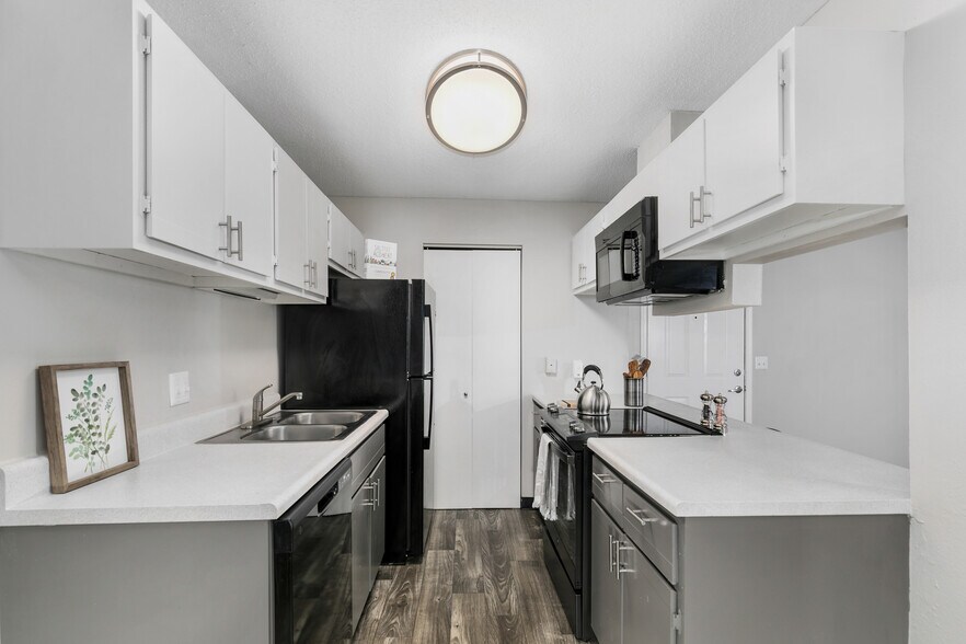 More Photos Of 1269 Mangrove Ln, Saint Louis Apartments For Sale