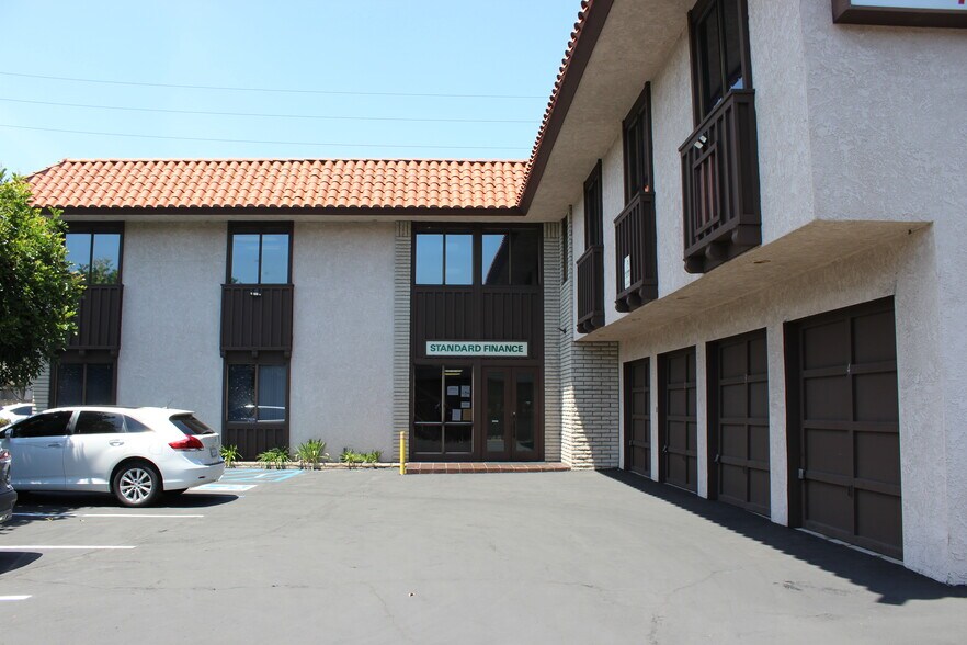 More Photos Of 11088 Trask Ave, Garden Grove Office For Sale