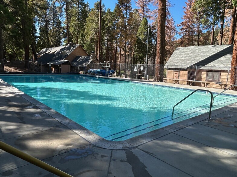 More Photos Of 42193 Seven Oaks Road, Angelus Oaks Specialty For Sale