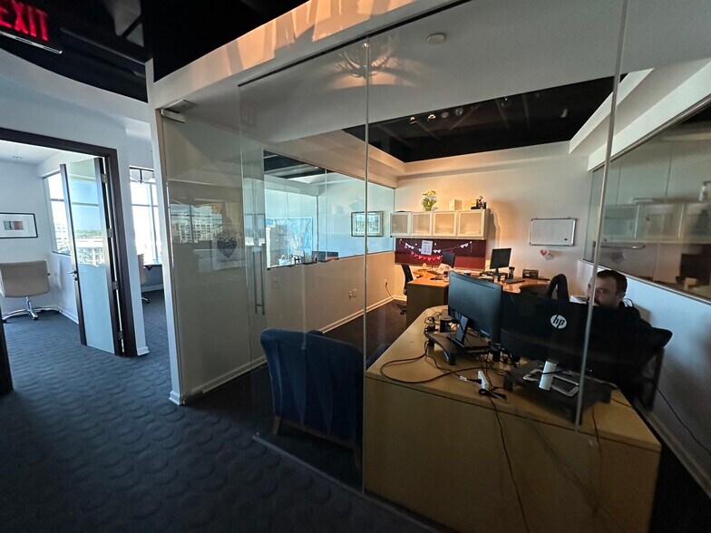 More Photos Of 320 1st St N, Jacksonville Beach Office Residential For Sale