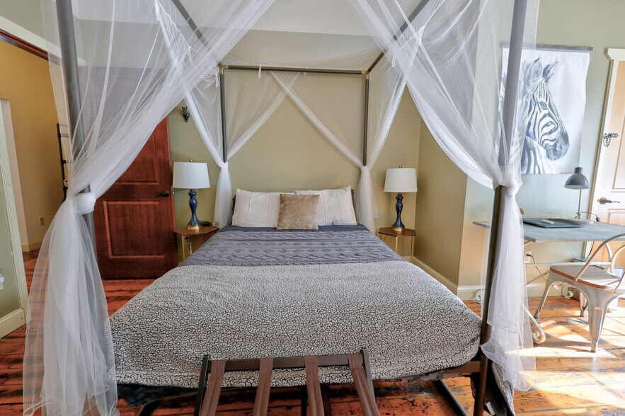More Photos Of 400 Game Farm Rd, Catskill Hospitality For Sale