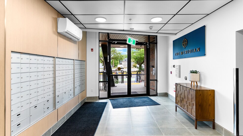 More Photos Of 107 Evans St, Duncan Apartments For Sale
