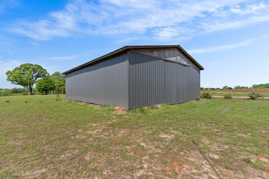 More Photos Of 11179 County Road 1, Enterprise Flex For Sale