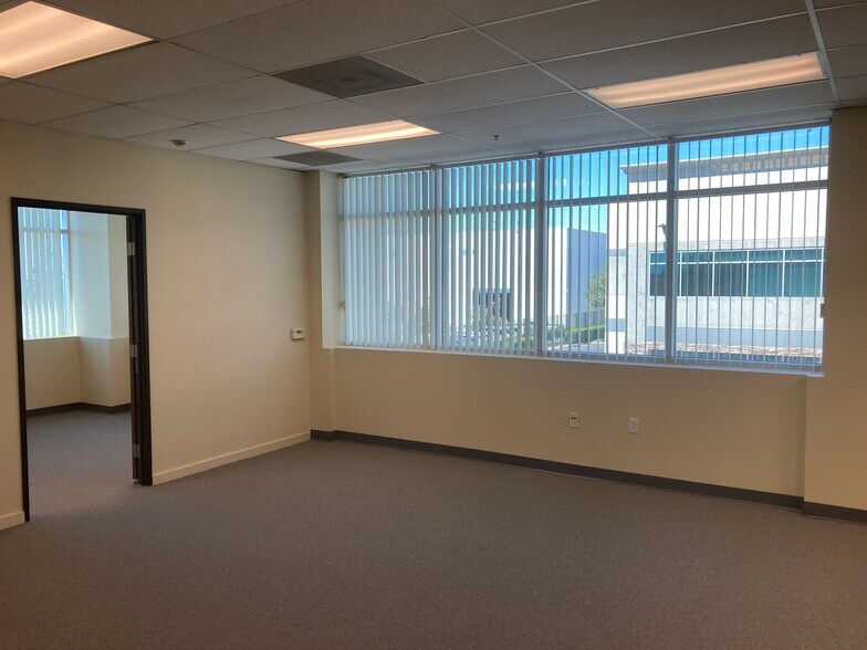 More Photos Of 11981 Jack Benny Dr, Rancho Cucamonga Warehouse For Lease