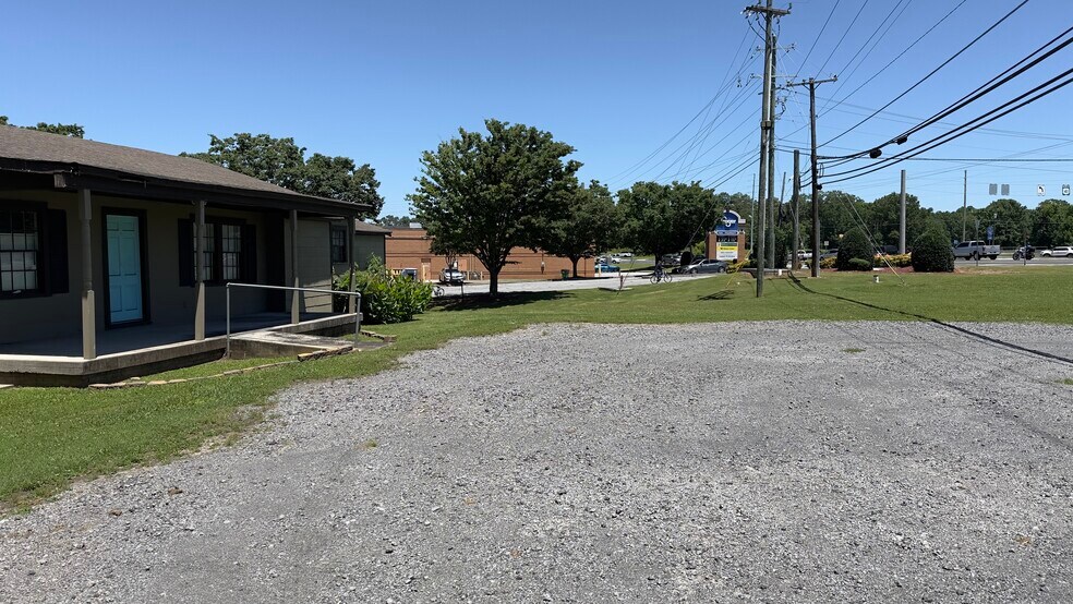 More Photos Of 1307 US 41 N, Calhoun Land For Sale