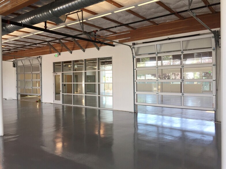More Photos Of 844 E Charleston Rd, Palo Alto Flex For Lease
