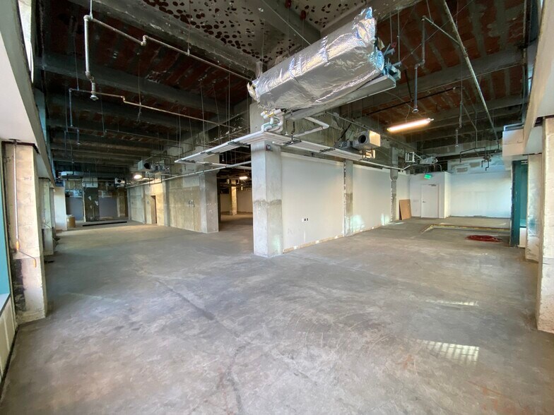 More Photos Of 311 S Spring St, Los Angeles Office For Lease