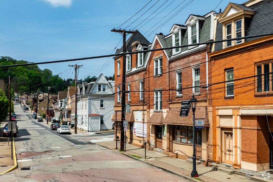 More Photos Of 139-141 Howard St, Pittsburgh General Retail For Lease
