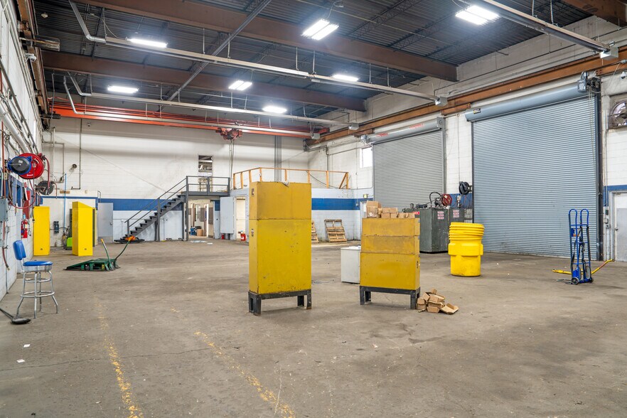 More Photos Of 4695 Ironton St, Denver Service For Lease