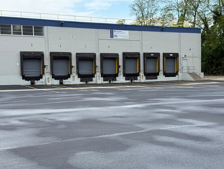 More Photos Of 10101 Avenue D, Brooklyn Distribution For Lease