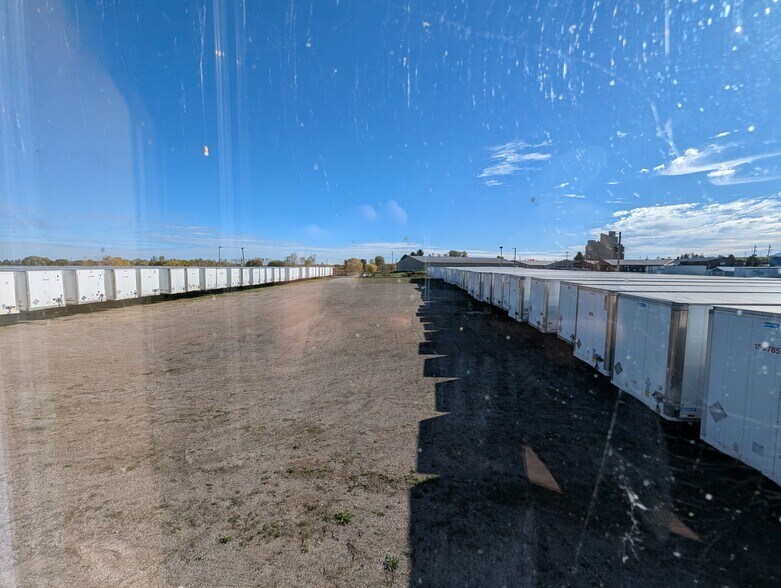 More Photos Of 2679 Couch Road, Putnam Truck Terminal For Sale