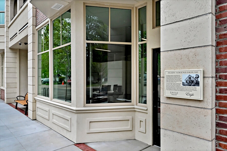 More Photos Of 79 Aikens Rd, Eagle Storefront Retail Office For Sale