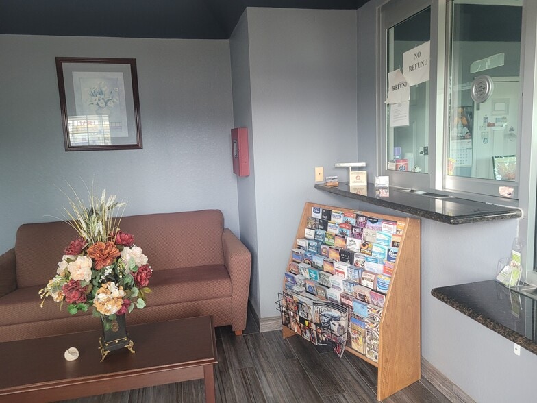 More Photos Of 9232 N Highway 146, Baytown Trailer Camper Park For Sale
