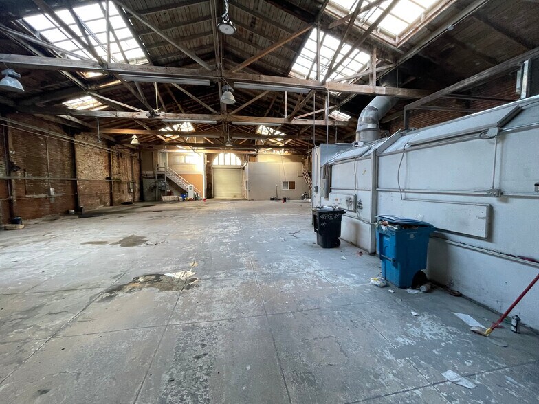 More Photos Of 1675 Pacific Ave, San Francisco Service For Lease