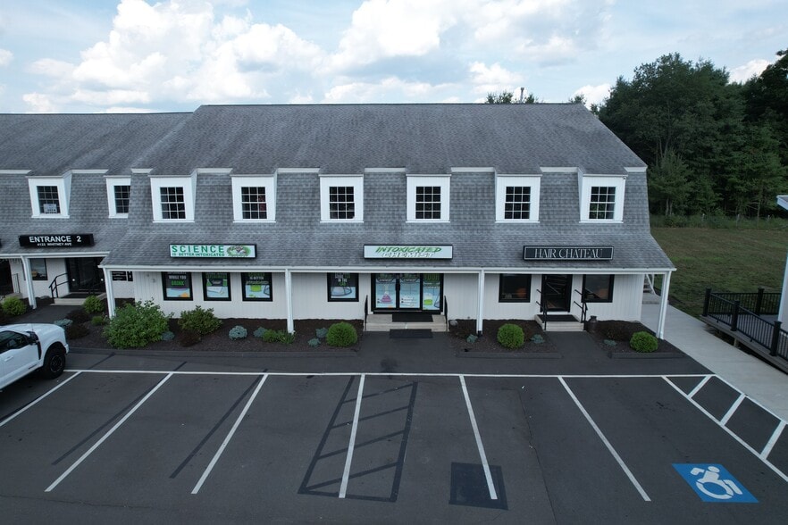 More Photos Of 4137 Whitney Ave, Hamden Unknown For Lease