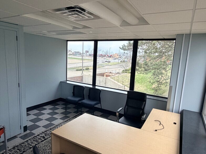 More Photos Of 110 John Scott Hwy, Steubenville Medical For Lease