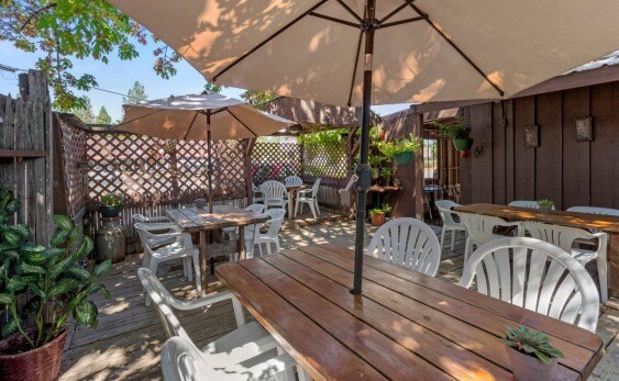 More Photos Of 33103-33105 Redwood Highway, O Brien Restaurant For Sale