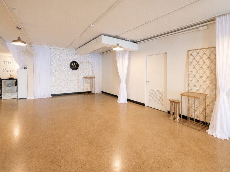 More Photos Of 2525 Lebanon Pike, Nashville Office For Lease