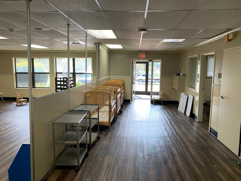 More Photos Of 903 Greatwood Glen Dr, Sugar Land Daycare Center For Lease