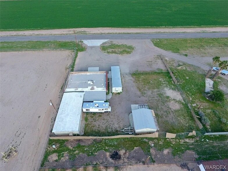 More Photos Of 10135 S Barrackman Rd, Mohave Valley Light Distribution For Lease