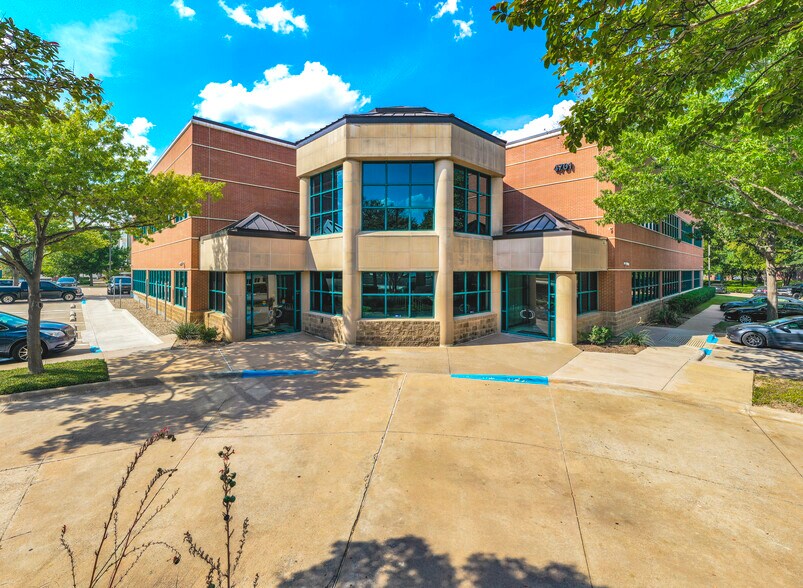 More Photos Of 4701 Old Shepard Pl, Plano Medical For Lease