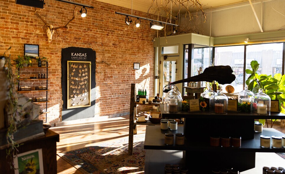 More Photos Of 23 N Main St, Ellinwood Storefront For Sale