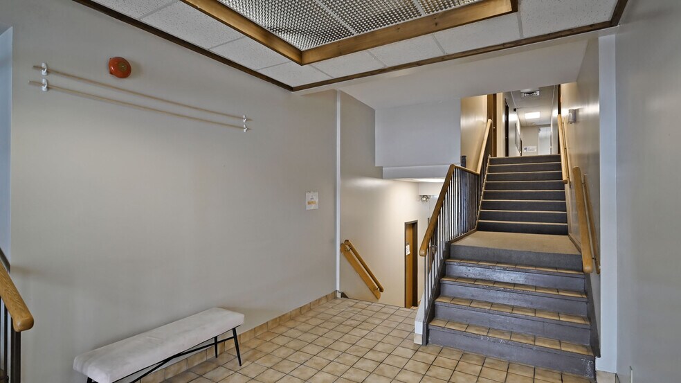 More Photos Of 72 Mill St, Halton Hills Office Residential For Sale