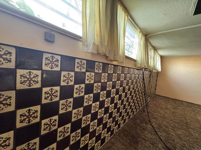 More Photos Of 518 Main St, Walsenburg Storefront Retail Residential For Sale