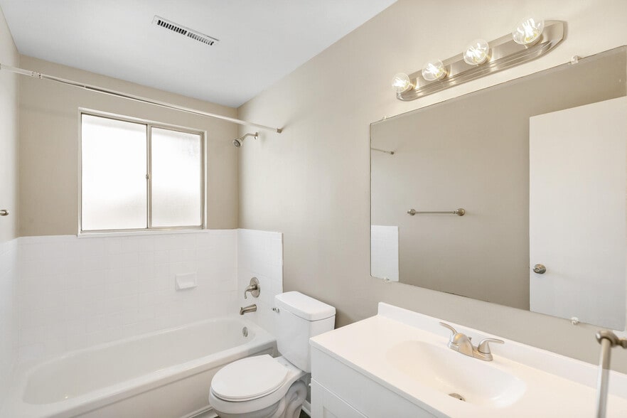 More Photos Of 180 S 20th Ave, Brighton Apartments For Sale