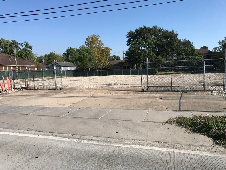 More Photos Of 4727 Gulf Fwy, Houston Land For Lease